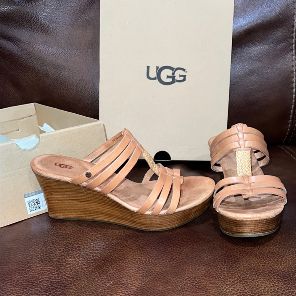 UGG Women's Tan Wedge Sandals